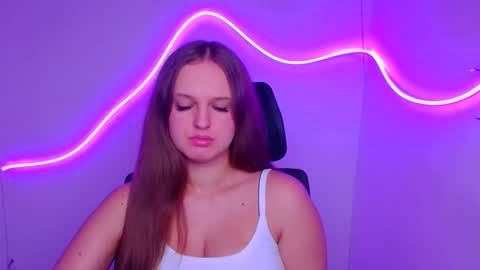 Alicie online show from September 18, 11:23 am