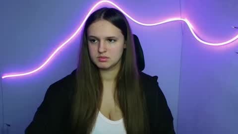 Alicie online show from October 3, 11:07 am