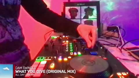 busco rockera online show from November 3, 5:58 pm