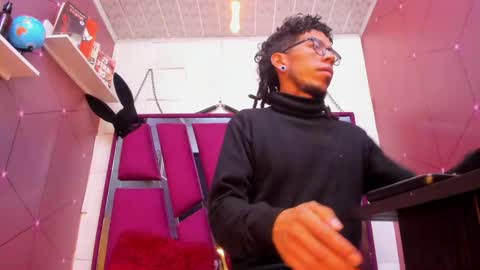 Snapshot of alien_high chatting on September 26, 12:09 pm AlienHigh FlashNigga online show from September 26, 12:09 pm