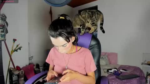 Aiko  Independent Model  online show from February 11, 1:54 am