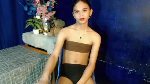 aliexagrey online show from December 20, 10:39 pm