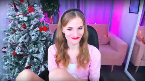 Snapshot of aliice_cartier chatting on December 29, 1:24 am Alice online show from December 29, 1:24 am