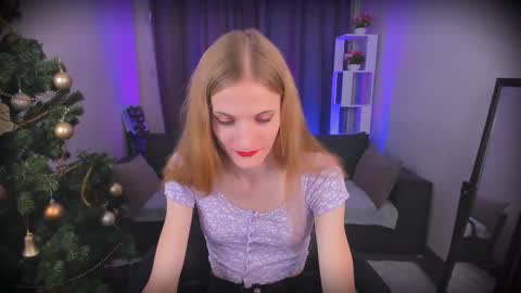 Snapshot of aliice_cartier chatting on January 11, 1:06 am Alice online show from January 11, 1:06 am