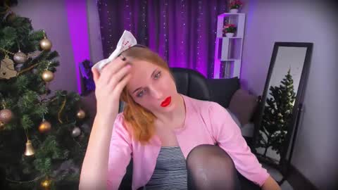 Snapshot of aliice_cartier chatting on January 13, 1:13 am Alice online show from January 13, 1:13 am