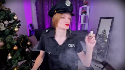 Snapshot of aliice_cartier chatting on January 13, 10:13 pm Alice online show from January 13, 10:13 pm
