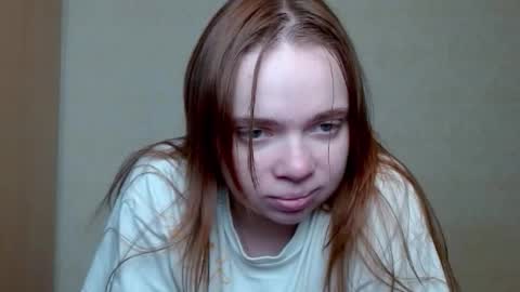 Snapshot of aliiice_stone chatting on November 19, 4:40 pm Alice online show from November 19, 4:40 pm