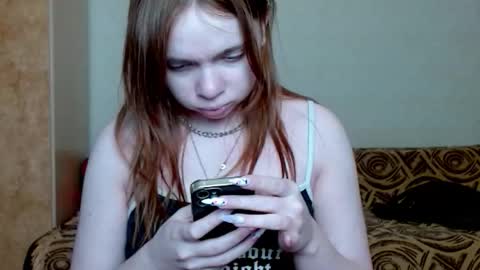 Alice online show from February 21, 9:05 pm