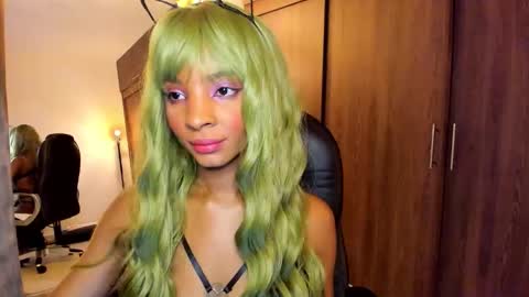 IG Alik nasso    online show from October 19, 3:29 am