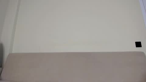 Snapshot of alikuskya chatting on October 23, 11:24 pm Dan online show from October 23, 11:24 pm