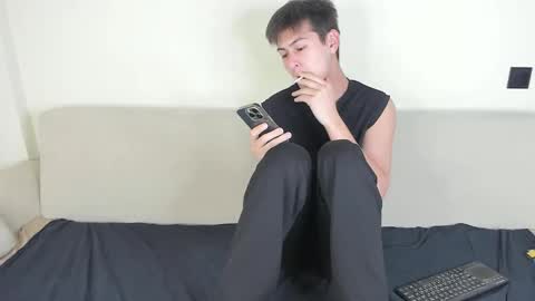 Snapshot of alikuskya chatting on December 2, 2:06 am Dan online show from December 2, 2:06 am