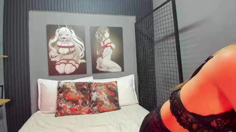 Snapshot of alina_valmont chatting on June 6, 2:33 pm A L I N A online show from June 6, 2:33 pm