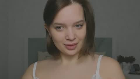 alina_vir online show from February 2, 5:17 am