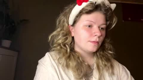 Alina online show from April 16, 9:39 pm