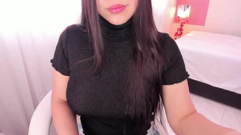 alinaowens online show from June 8, 2:50 pm
