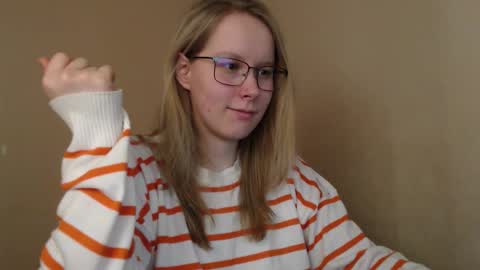 alinasei online show from February 17, 12:56 pm