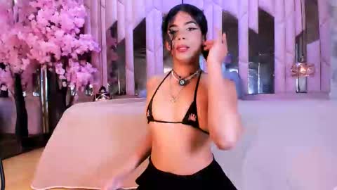   online show from March 3, 4:35 pm