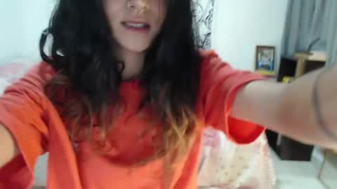 Snapshot of alinawoolf_ chatting on January 11, 5:41 am Ali online show from January 11, 5:41 am