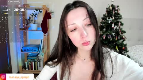 Snapshot of aline_dreamy chatting on January 2, 1:19 pm Alya PVT open online show from January 2, 1:19 pm