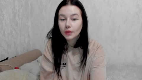 Aline Greeeen online show from December 16, 12:16 pm