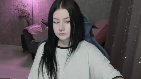 Aline Greeeen online show from October 8, 2:53 am