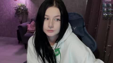 Aline Greeeen online show from February 13, 7:37 am