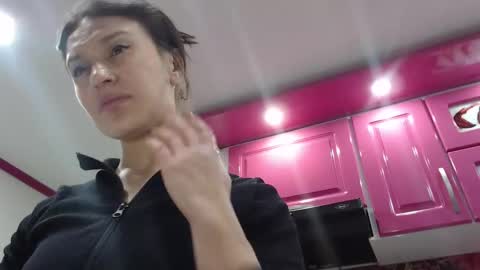 alipetite online show from October 6, 12:08 am