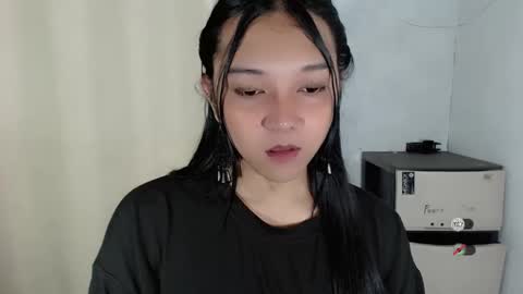 Shanti xhey online show from December 17, 8:53 am