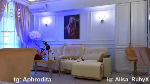 Alisa online show from April 15, 8:32 am