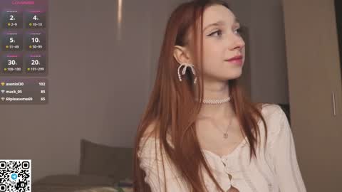 Snapshot of alisaa_01 chatting on January 30, 5:30 am Alice Fansly Alisa01 online show from January 30, 5:30 am