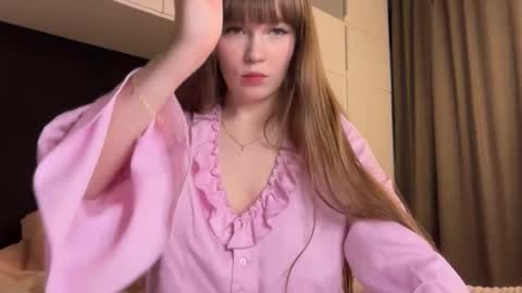 Snapshot of alisaprobs chatting on December 18, 2:34 pm ALICE online show from December 18, 2:34 pm