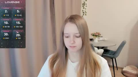 Alya online show from December 19, 4:47 pm