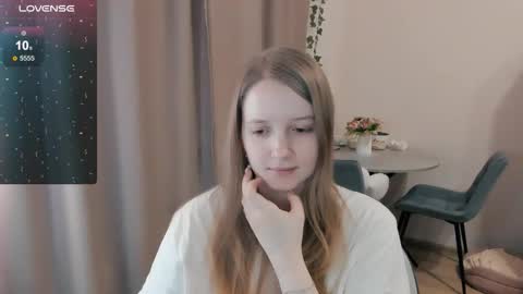 Alya online show from March 5, 1:07 pm