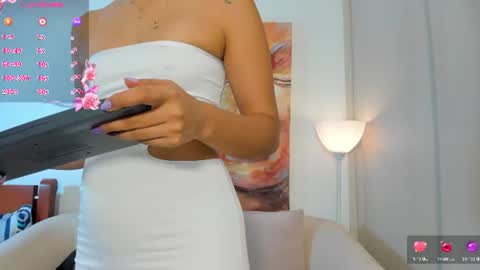 Snapshot of alishaindia chatting on June 13, 4:05 pm Alisha online show from June 13, 4:05 pm