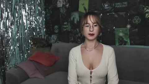 Snapshot of alishakelly chatting on November 9, 5:50 am alishakelly online show from November 9, 5:50 am