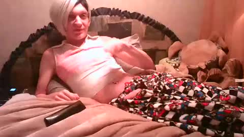 Alisha online show from November 3, 1:29 am