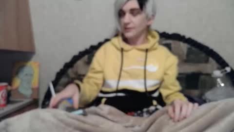 Alisha online show from December 17, 2:17 am