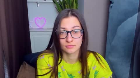 Alina online show from December 12, 2:11 pm