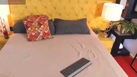 Luna online show from November 18, 12:05 am