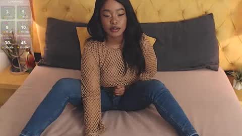 Luna online show from February 9, 7:51 pm