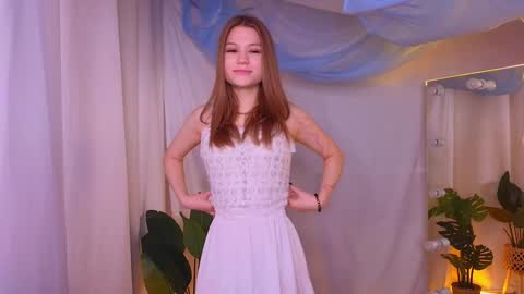 Alisia online show from December 14, 7:07 am