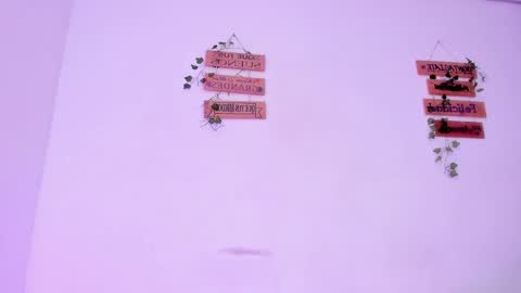 Snapshot of alisiacollinsss chatting on February 20, 3:25 am Alisia online show from February 20, 3:25 am