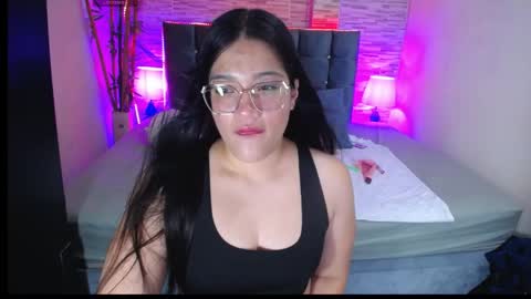 Alison online show from May 12, 9:01 pm