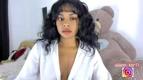 Sofias house online show from February 9, 6:43 am