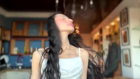 Alissa online show from October 13, 10:37 am