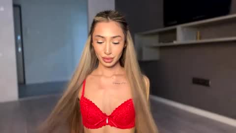 Alissa online show from May 23, 2:54 pm