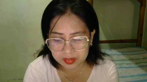 Snapshot of alissalove18 chatting on July 7, 2:03 am alissalove18 online show from July 7, 2:03 am