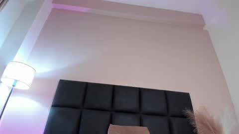 AlissaNix online show from March 31, 1:40 am