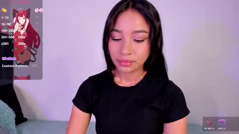 Snapshot of alissarose_ chatting on September 24, 7:06 pm Mara Isabel online show from September 24, 7:06 pm