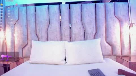 alisse_myers online show from May 15, 3:13 am